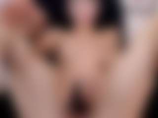 Live cam show with Ana - Nipple Piercings on pussylord.com