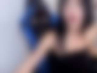 Live cam show with Ana - Moaning on pussylord.com