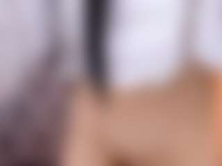 Live cam show with Ana - Skinny on CamClone