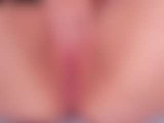 Live cam show with cuttehanna18 - Red Hair on Camsoda