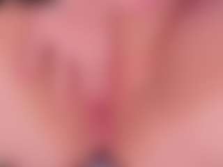 Live cam show with cuttehanna18 - Hazel Eyes on instabang