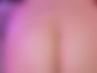 Live cam show with cuttehanna18 - Red Hair on fapnchat