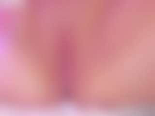 Live cam show with cuttehanna18 - Red Hair on Camsoda