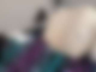 Live cam show with Gamergurl3000 - Ebony MILF on LiveSexCams6 | united states
