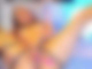 karlaliones99's Live Sex Cam Show