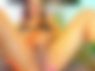 karlaliones99's Live Sex Cam Show
