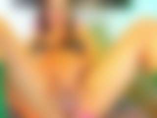 karlaliones99's Live Sex Cam Show