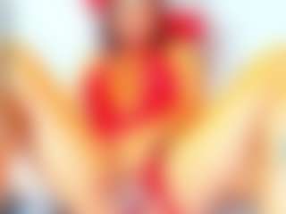 karlaliones99's Live Sex Cam Show
