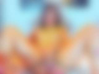 Live cam show with karlaliones99 - Public on Camsoda