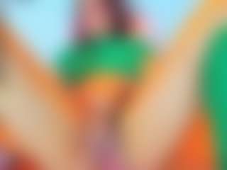 karlaliones99's Live Sex Cam Show