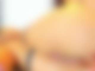 Live cam show with karlaliones99 - College on CamSodaAdn