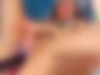 karlaliones99's Live Sex Cam Show