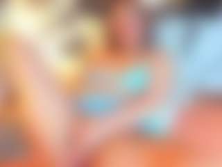 Live cam show with karlaliones99 - Athletic on Camming Site