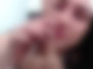 Live cam show with MirandaKlosh - Mature on Cam Slut