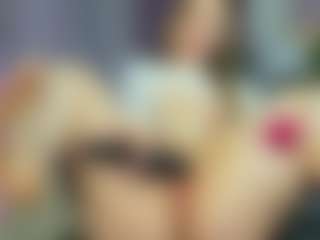 Live cam show with Rina - Blonde Hair on Free Soda