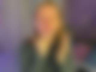 Live cam show with Rina - Athletic Teen (18+) on AdultVida.com