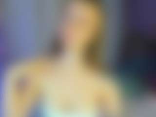 Live cam show with Rina - Blonde Hair Teen (18+) on livesuperchat.net