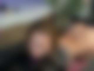 Live cam show with Rina - Italian Young Adult on Chatstar | united states