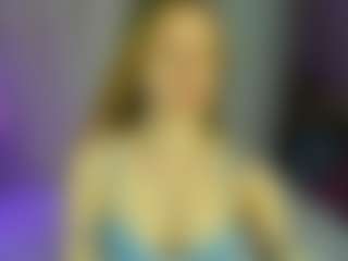 Live cam show with Rina - Athletic Public on Soda Cam
