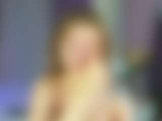 Live cam show with Rina - White Blonde Hair on 1on1-livenow | united states