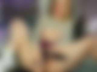 Live cam show with Rina - Athletic Young Adult on instabang