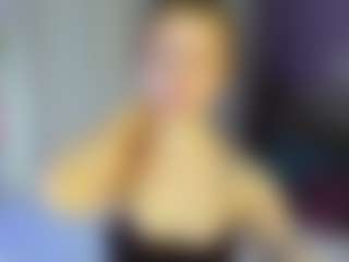 Live cam show with Rina - College on Camsoda