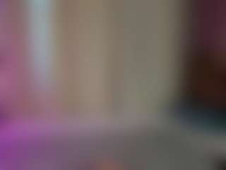 Live cam show with Rina - Blonde Hair Teen (18+) on ObeyMaria