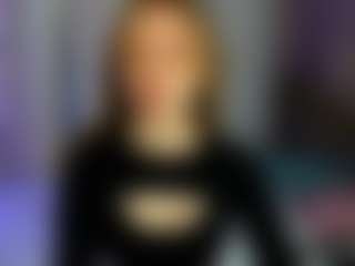 Live cam show with Rina - Strip on TeamSkeetLive