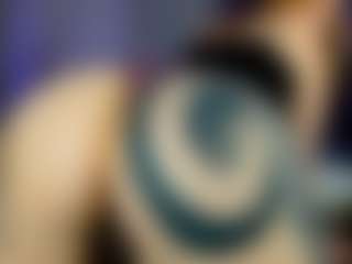 Live cam show with Rina - Skinny on Camsoda