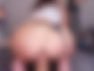 Lexi's Live Sex Cam Show