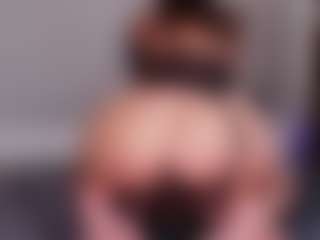Live cam show with Lexi - Brown Hair Teen (18+) on Camsoda Late Night
