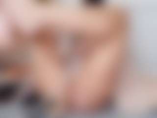 Live cam show with Lexi - Teen (18+) on Camsoda