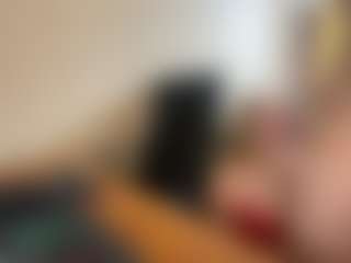 Live cam show with devil15Anna - Strip on CamSextacy