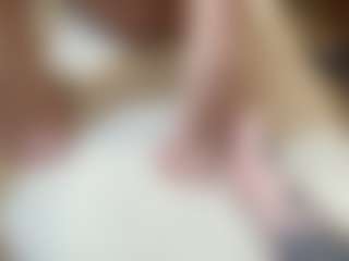 Live cam show with devil15Anna - Strip on Chatstar