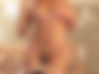 Live cam show with Ikia-Lopezz - Tittyfuck on studioflirtlive.com