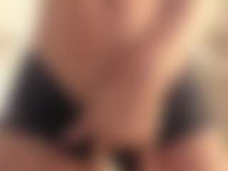 Live cam show with Ikia-Lopezz - Tittyfuck on Camsoda