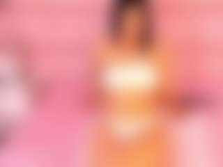 Live cam show with Janah Myers - Fingering on Uber Horny