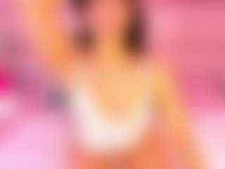 Live cam show with Janah Myers - Average on SpunkLive