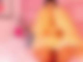 Live cam show with Janah Myers - Sexy on Dolls Live