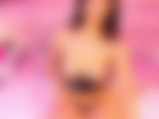 Live cam show with Janah Myers - Spank on sexytreat.net
