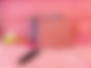 Live cam show with Janah Myers - Athletic Brown Eyes on xplaylive.com