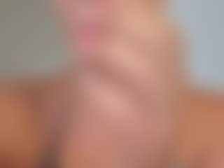 Live cam show with HORNY_BIG_ASS - Drinking on Camsoda