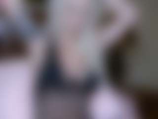 Live cam show with Barbie Doll Kiley - Athletic Teen (18+) on Nude Live Now