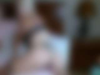 Live cam show with Barbie Doll Kiley - Dildo Or Vibrator on AdultVida.com