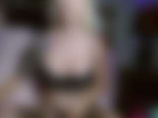 Show in cam erotica live di Barbie Doll Kiley