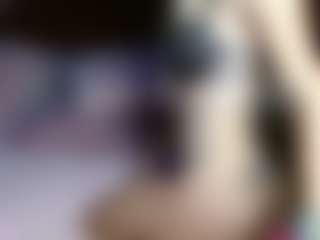 Live cam show with Barbie Doll Kiley - Toes on hrnylive.com