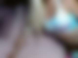 Live cam show with Barbie Doll Kiley - Car on Gym Cam Girls
