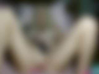 Live cam show with Barbie Doll Kiley - Orgasm on slutload