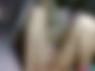 Live cam show with Barbie Doll Kiley - Orgasm on PervPlay.com