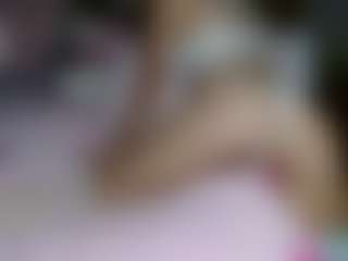 Live cam show with Barbie Doll Kiley - Fingering on hrnylive.com